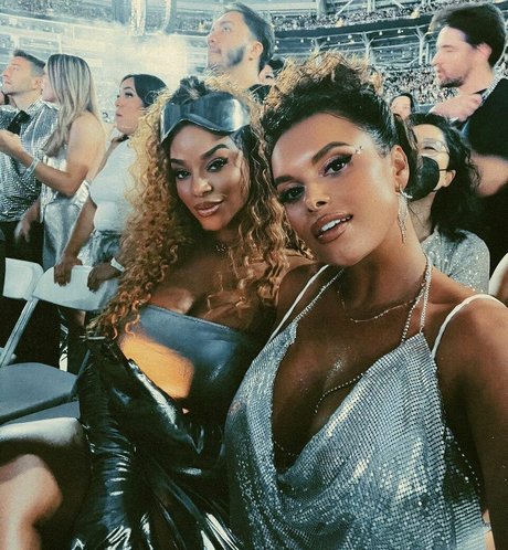 sportliche blonde onlyfans heiße beste archiv