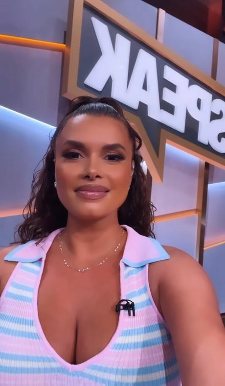 Joy Taylor nacktheit sexy galerie