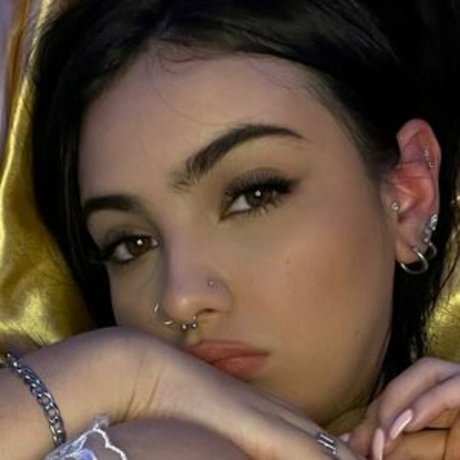 emvlina xxx erwachsene galerien