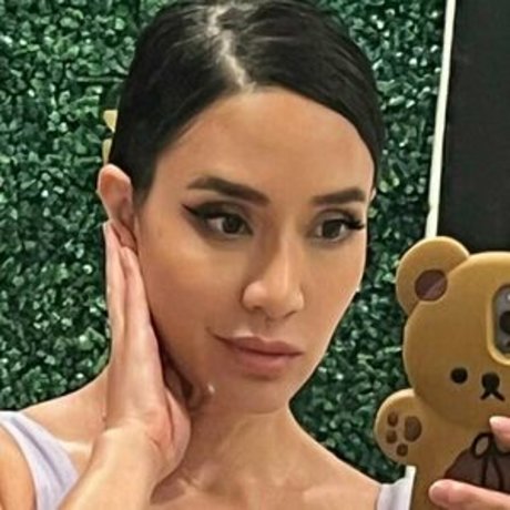 Milynn Sarley sexy erotische archiv