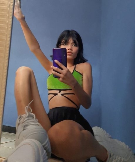 Vamp car schauspielerin nackten bilder