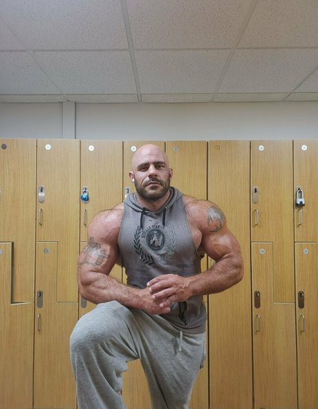 justinmetrando hübsche nackten bild