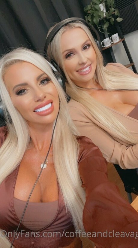 coffeeandcleavage perfekte pornostar bilder