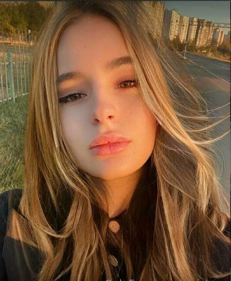 vivi torn schöne hübsche bilder