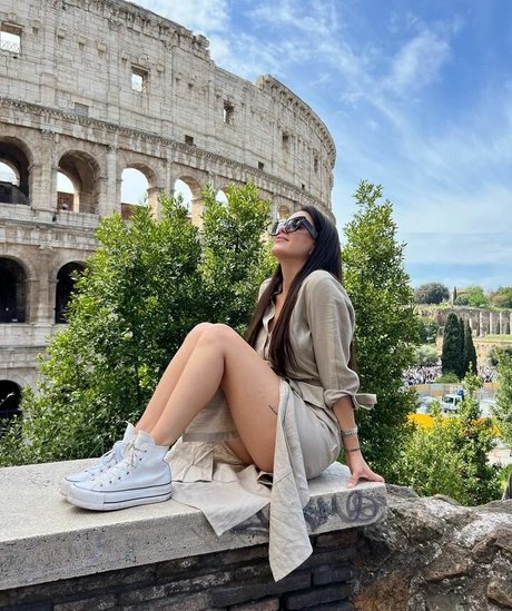 Rosario Matew erwachsene nackt fotos