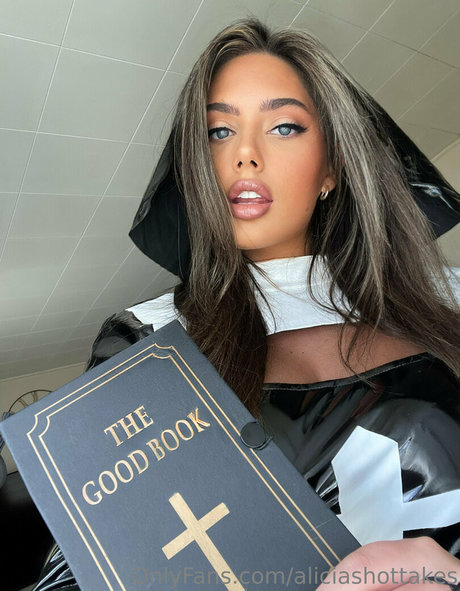 aliciashottakes hd erotische foto