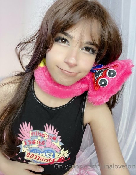 Lunaloveton nacktheit sex galerie