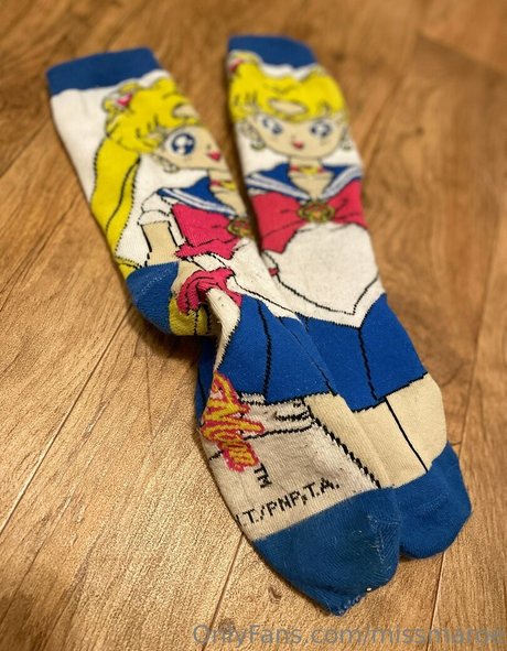 missmaroe sexy kunst galerien