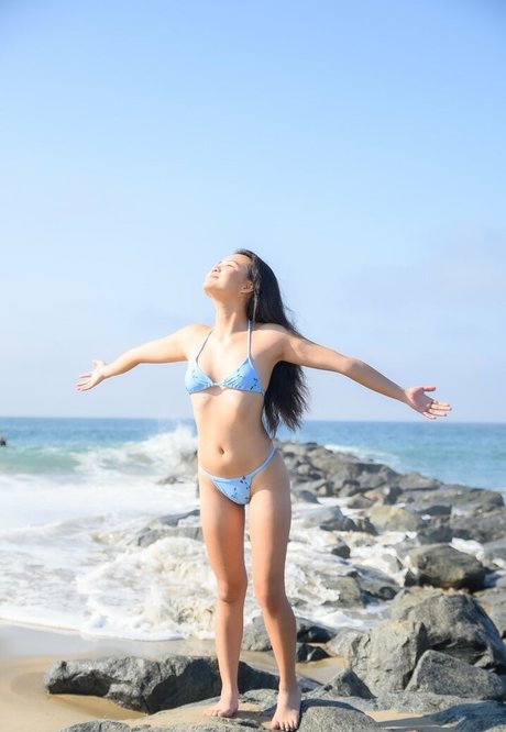 asiatische lesbische onlyfans hd hübsche foto