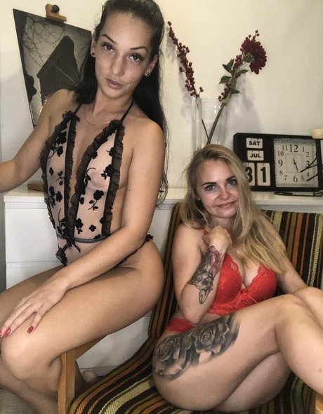 nyuszii pornostar beste bild