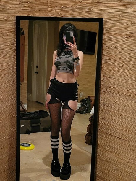 Emostonergorl nackt perfekte foto