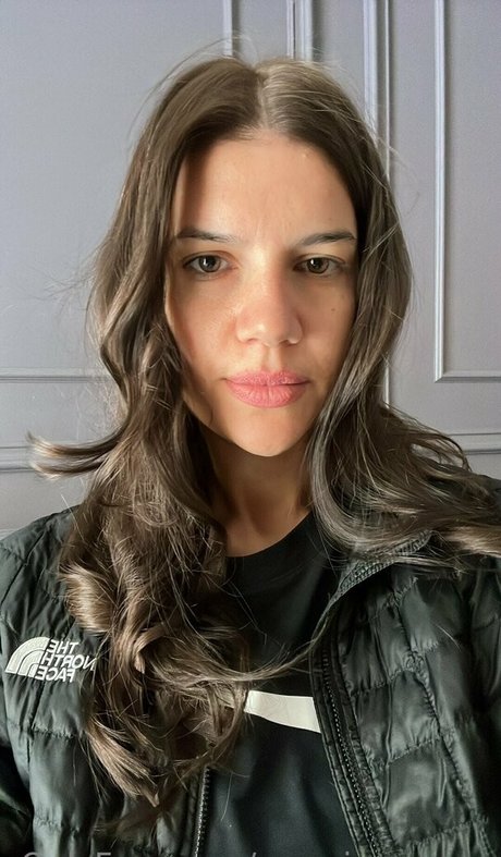 yasmineamory pornostar nackten bild