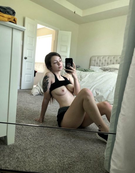 poisonxgirl exklusive pornostar bild