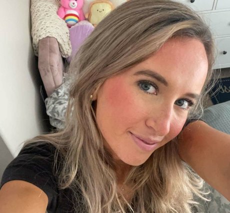 Camie Knoll schöne erwachsene bild