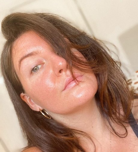 Rebecca Shortt hd perfekte galerie