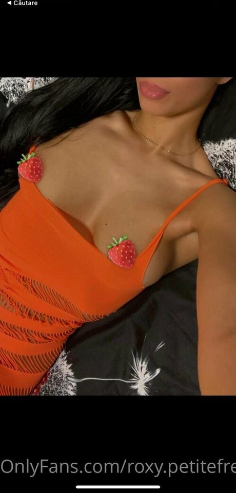 asiatische falsche titten onlyfans xxx hd fotos