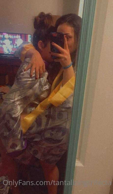 tantalizingtrifecta nackt kunst archiv