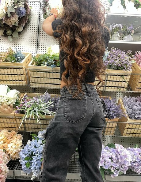 thisorthatwithsunny nacktheit sex bilder