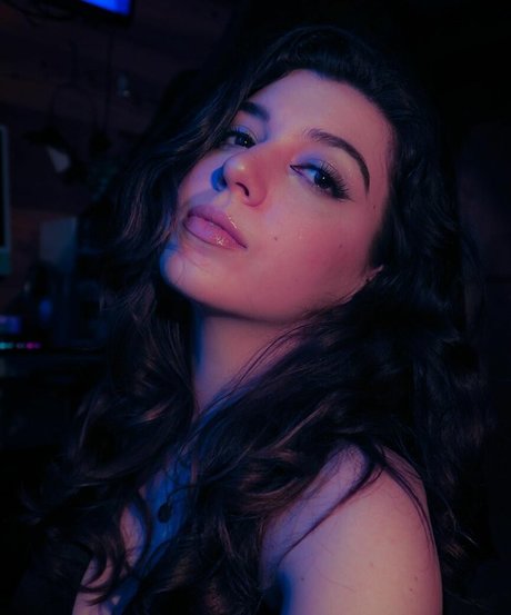 HannahBearsch model hd fotos