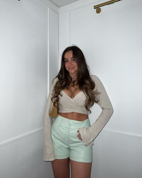 Monika Mancini nacktheit porno archiv