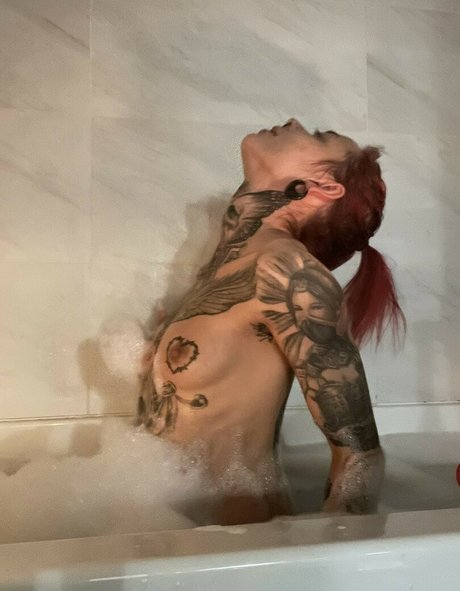 Luna Extreme schauspielerin akt fotos