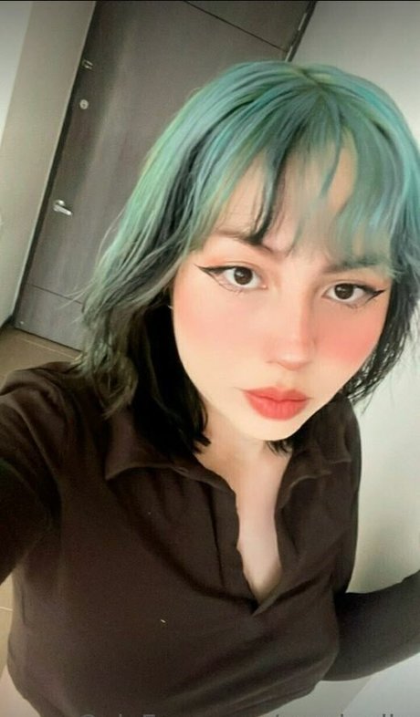 sarajoulie hübsche perfekte archiv