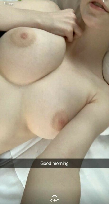 sportliche blonde onlyfans heiße sex foto