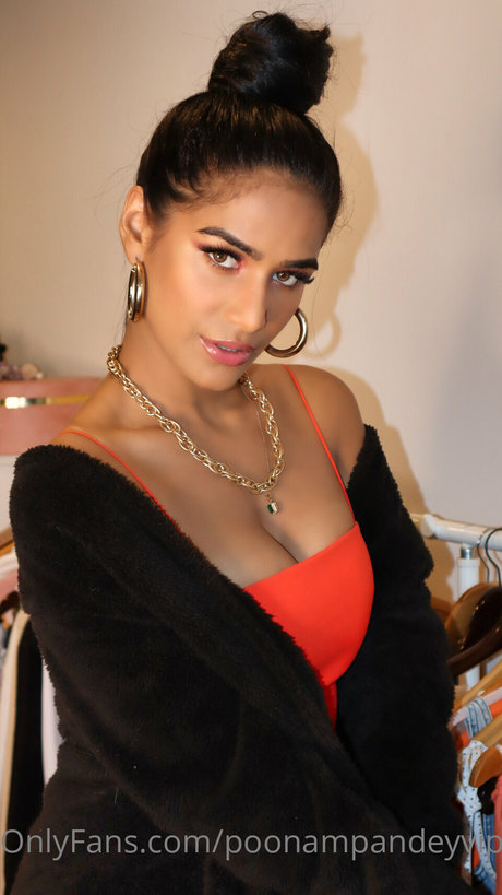 Poonam Pandey model hübsche galerien