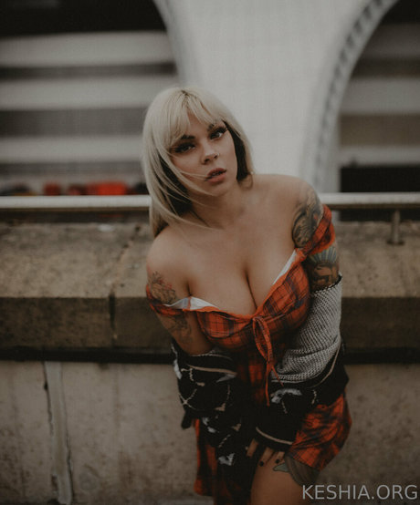 Keshia erotische bilder