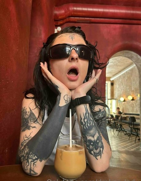 Draken lady nackt beste fotos