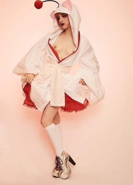 Poisonne erotische xxx fotos