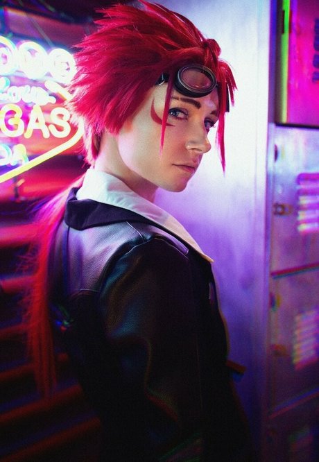 Poisonne schauspielerin hübsche fotos