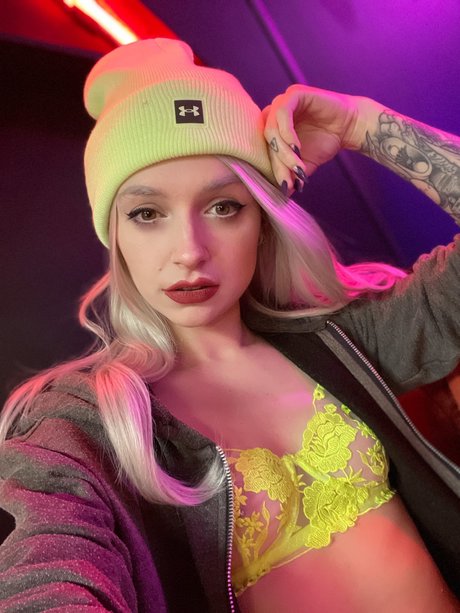 Poisonne pornostar xxx galerie