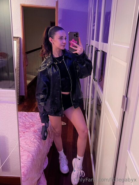 schwarze weibliche onlyfans nackte galerien