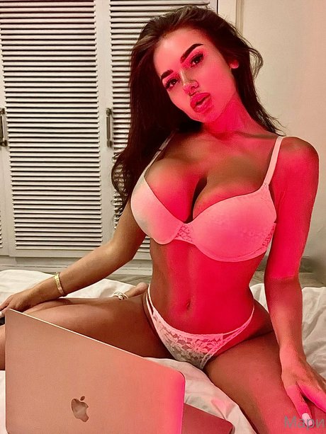 Maria Martskaya pornostar heiße foto