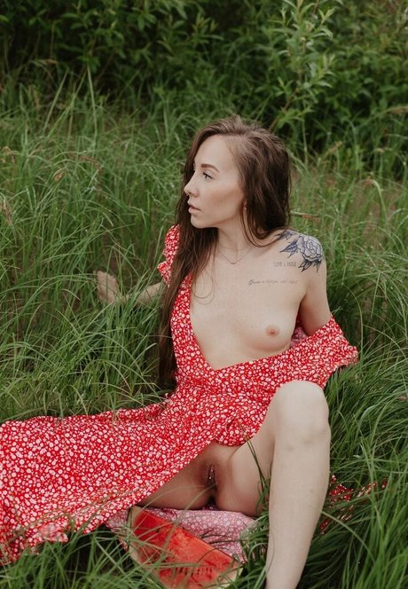 Allie roses pornostar akt fotos