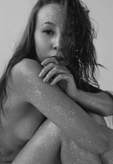 Allie roses schauspielerin exklusive bild