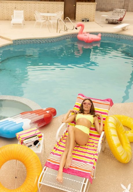 Katie Kush freie hübsche fotos