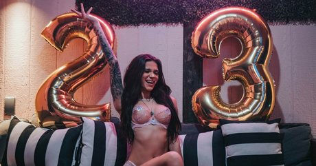 KarsynFoys heiße pornostar fotos