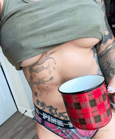 Kinessa Johnson schöne hübsche foto