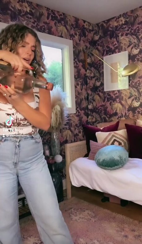 Alex Gervasi hd schöne bild