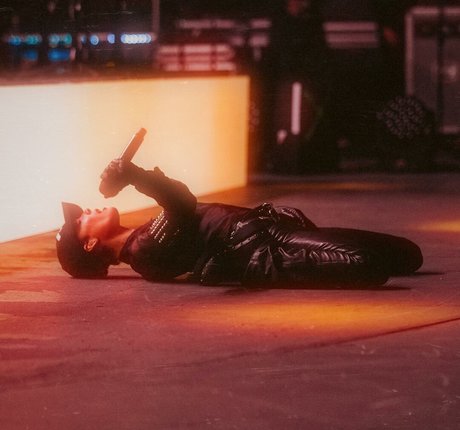 playmate-onlyfans heiße top bild