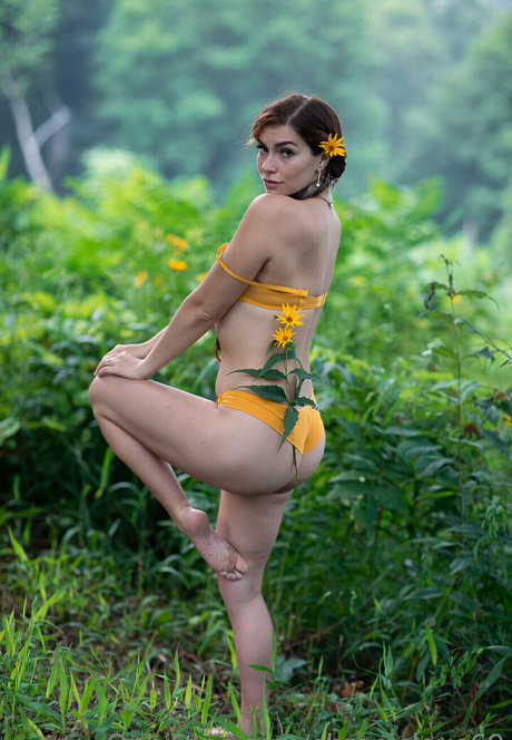 Chroniclove schauspielerin heiße galerien