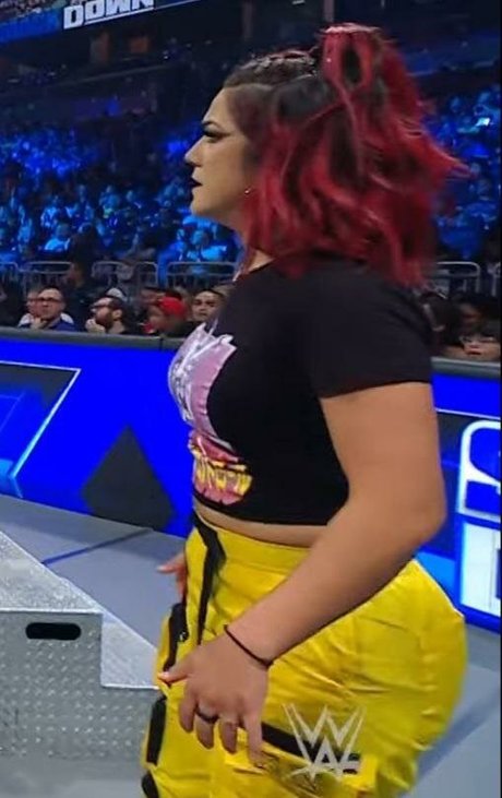 Bayley porno kostenlose bild