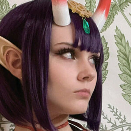 peachykeiji exklusive akt bilder