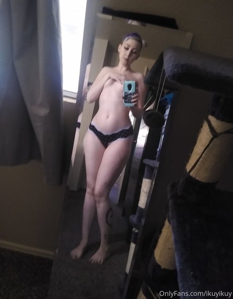 blonde asiatische onlyfans nacktheit akt foto