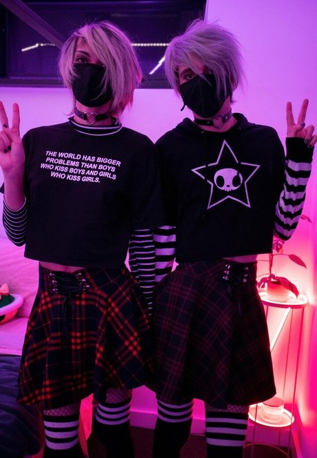 FemboyPup perfekte sexy galerien