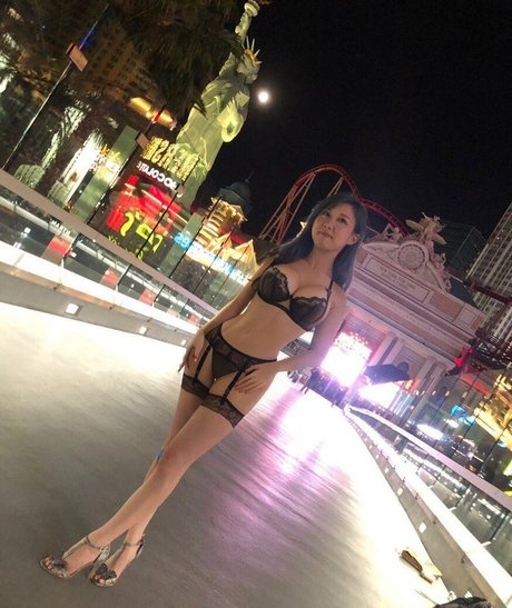 Starsmitten nackt schöne bild