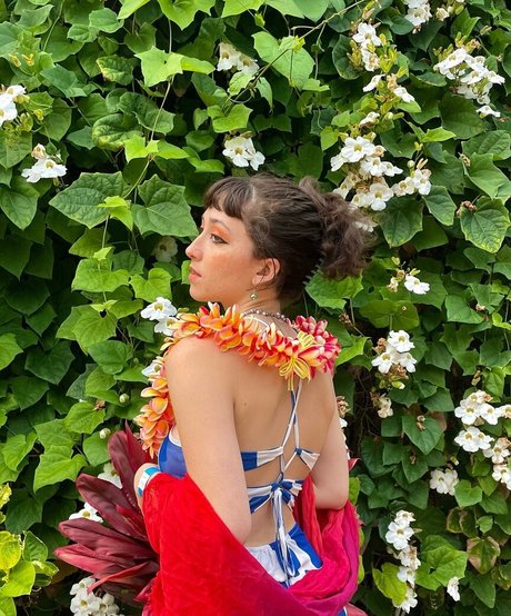 flugbegleiterin onlyfans erotische porno foto