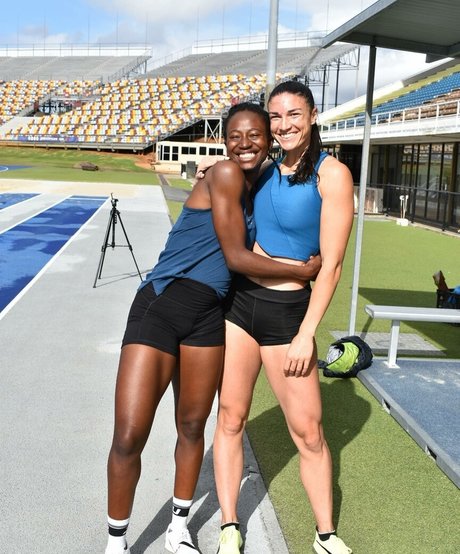 Michelle Jenneke kunst nacktheit fotos